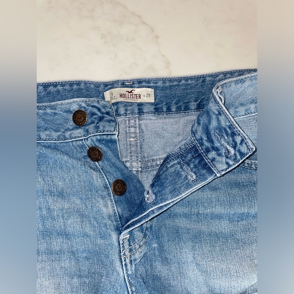 Hollister mid rise boyfriend Jean shorts-size 9 - Picture 3 of 11